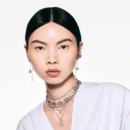 Resim Meteora Katlı Kolye, Beyaz, Rodyum kaplama