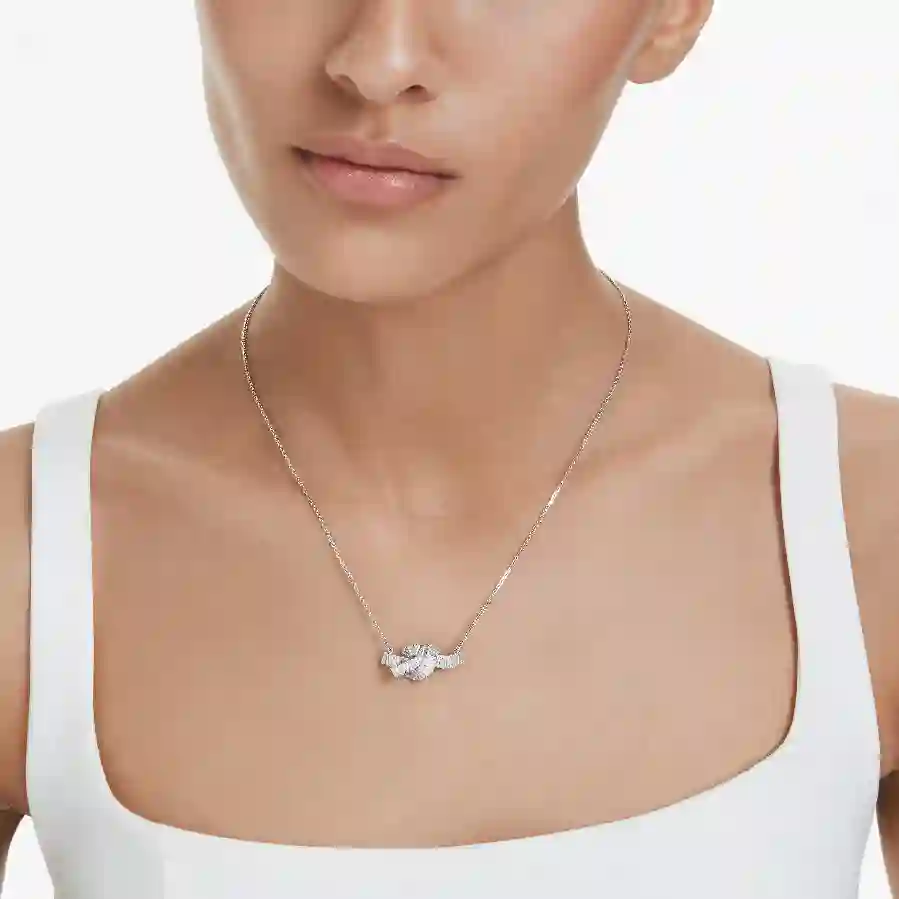 Resim Matrix Kolye, Baget kesim, Düğüm, Beyaz, Rodyum kaplama