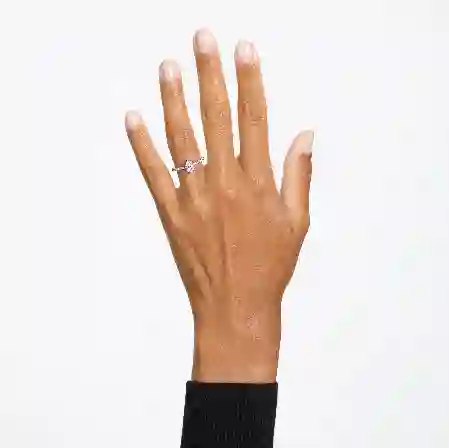 Resim Millenia Kokteyl Yüzüğü, Armut kesim, Pavé, Beyaz, Rodyum kaplama