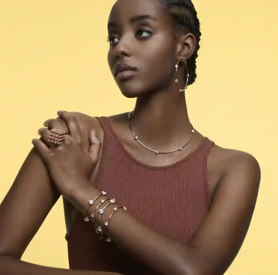 Resim Curiosa Kokteyl Yüzüğü, Kare kesim, Turuncu, Altın rengi kaplama