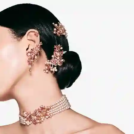 Resim Gema Saç Tokası, Kristal inci, Karışık kesimler, Çiçek, Pembe, Altın rengi kaplama